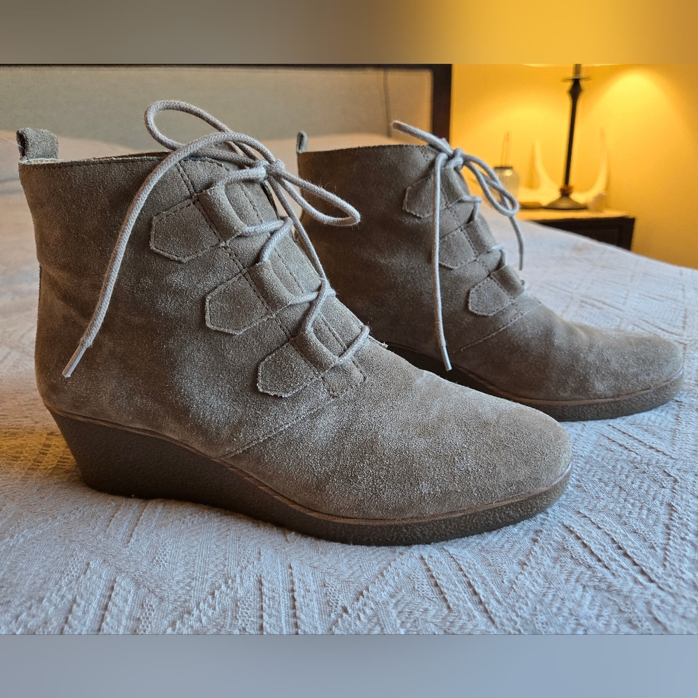 Ankle Boots Lucky Brand Tan Suede Leather Size 9